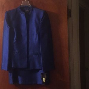 Women’s dress suit three pieces